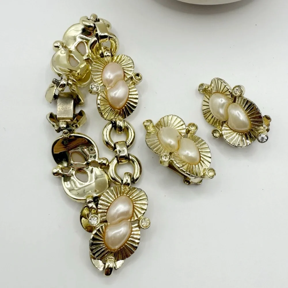 Vintage Faux Pearl Bracelet & Clip-On Earrings Set | Gold Sunburst